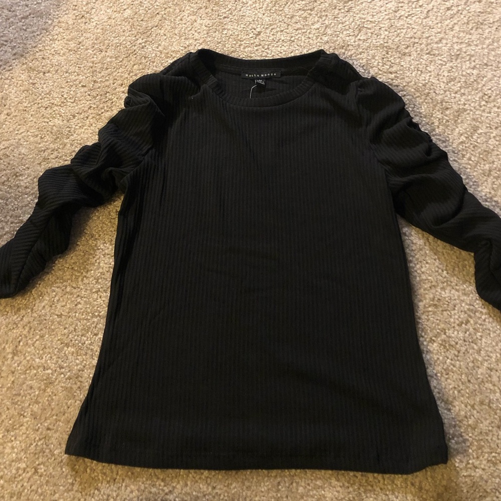 Black casual/dressy women’s shirt